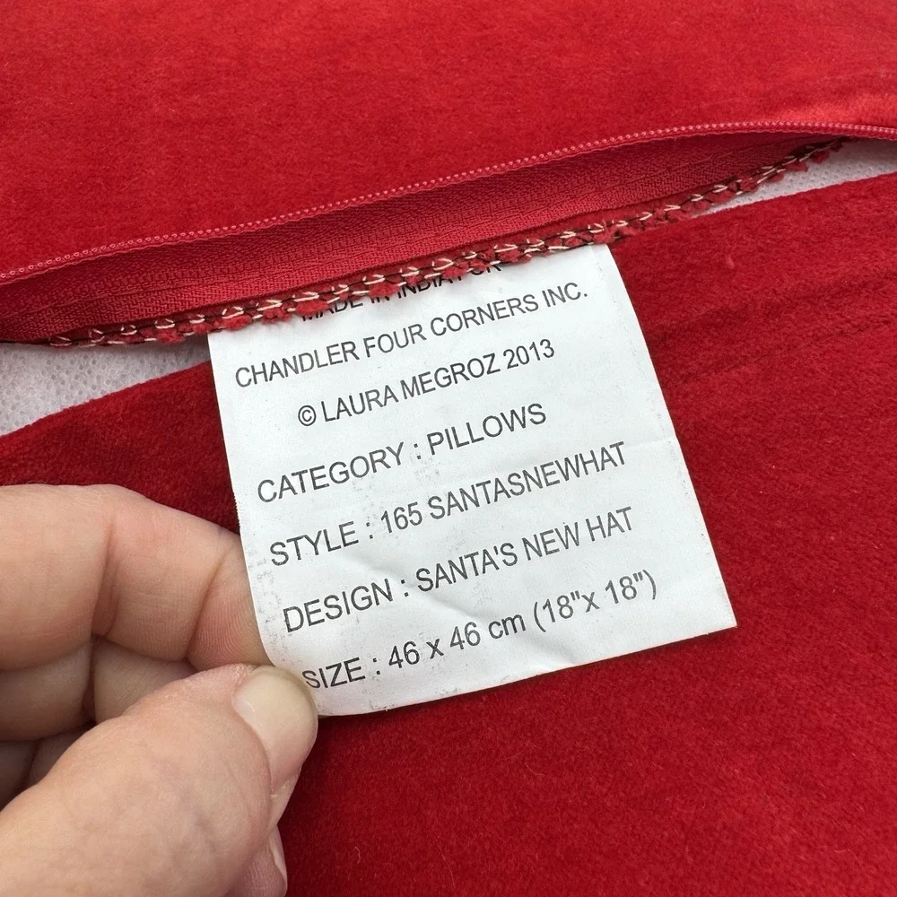 Chandler 4 Corners Hand Hooked 100% Wool Pillow Santa Christmas Laura Megroz